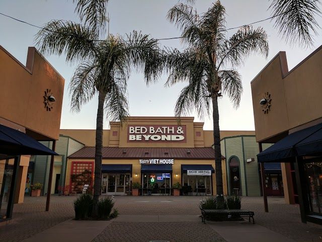 Fremont Hub Shopping Center